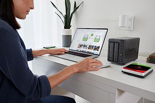 Seagate IronWolf 4TB, NAS Interne Festplatte HDD, 3.5 Zoll, 5400 U/Min, CMR, 64 MB Cache, SATA 6GB/s, silber, inkl. Data Rescue Service (ST4000VNZ06) - 5